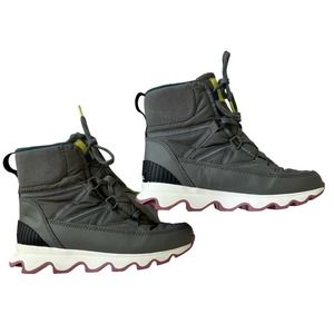 Womens Sorel Kinetic Sport Sneaker Boot Grey Size 8.5